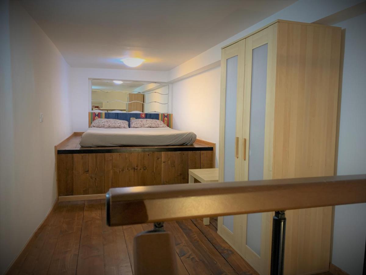 Apartament Casa Trevi Rzym Zewnętrze zdjęcie