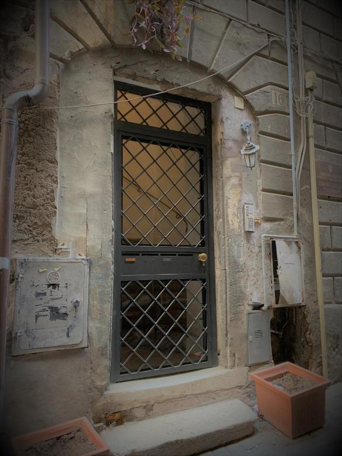Apartament Casa Trevi Rzym Zewnętrze zdjęcie