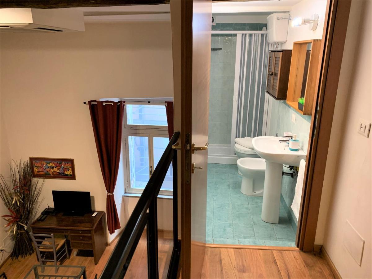 Apartament Casa Trevi Rzym Zewnętrze zdjęcie